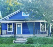 featured image of 3423 S Harwood St