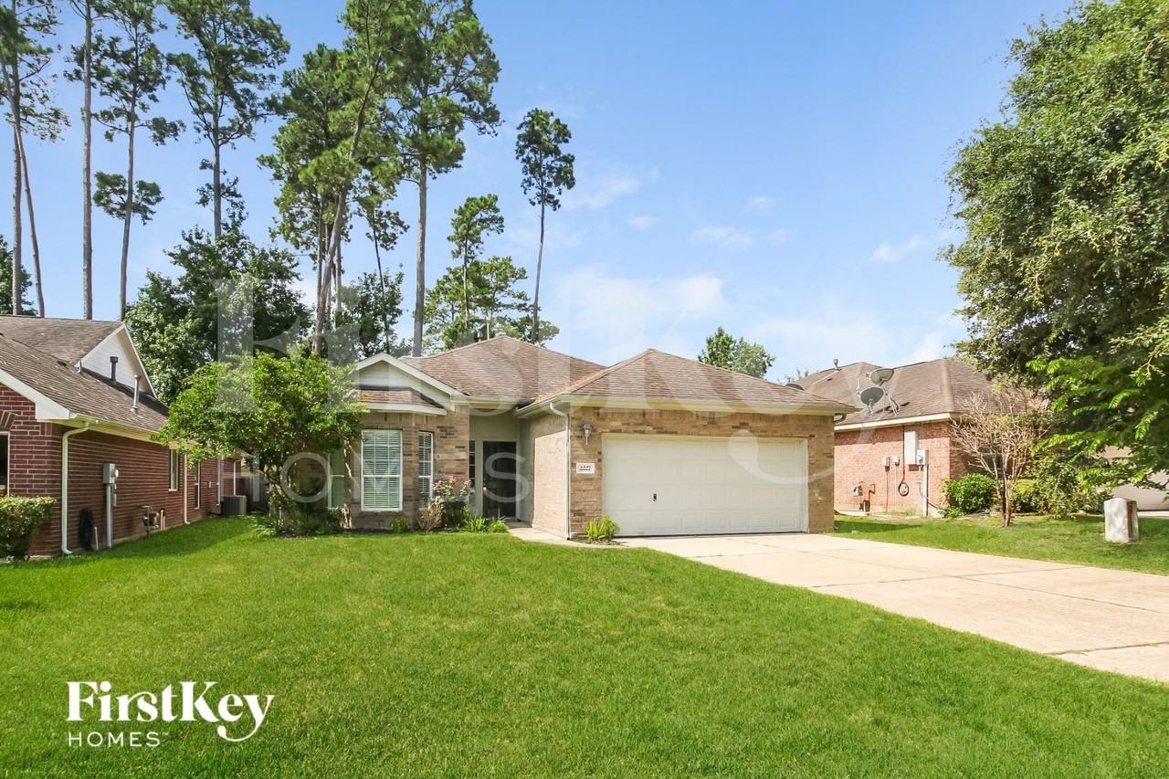 2227 Nicholas Xing - Photo 2 of 15