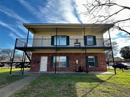featured image of 1318 James Ave