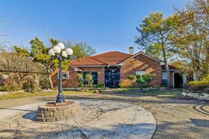 featured image of 3024 Encino Dr