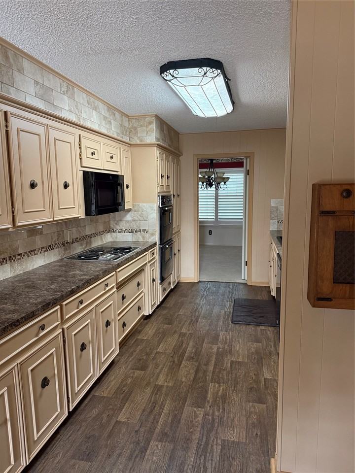 25 Juniper Cir - Photo 4 of 5