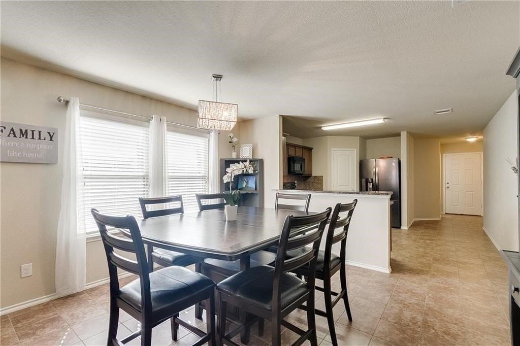 1212 Roman Dr - Photo 6 of 23