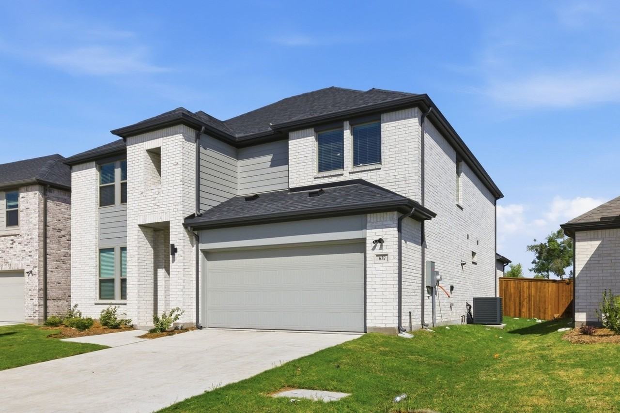 637 Sierra Rdg - Photo 2 of 26