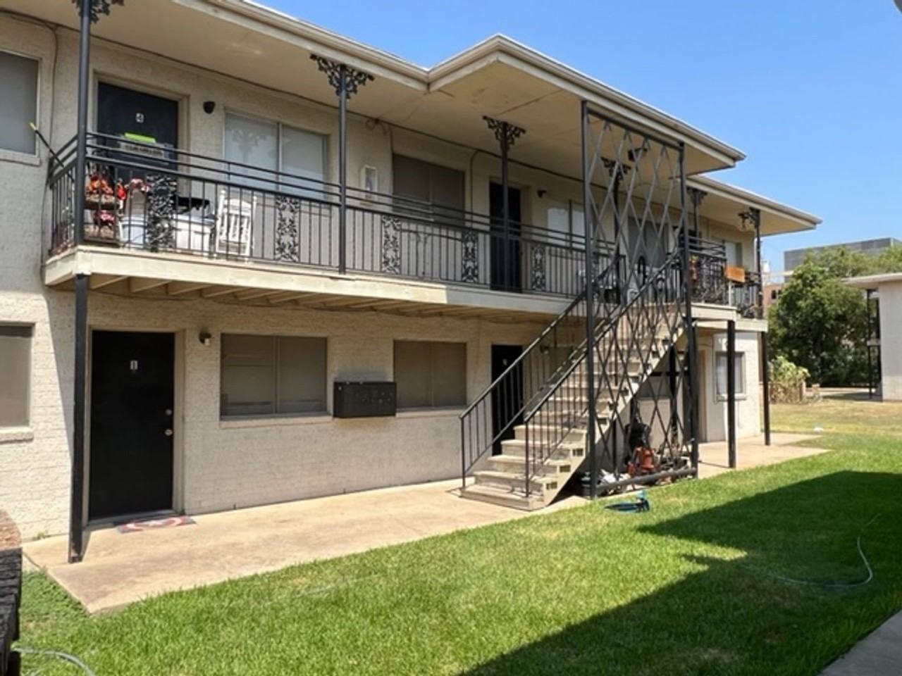 1112 Eagle Dr #5