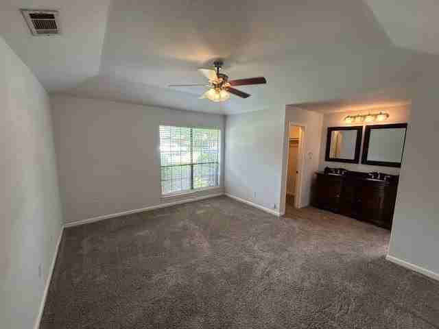 812 Shannon Dr - Photo 6 of 15
