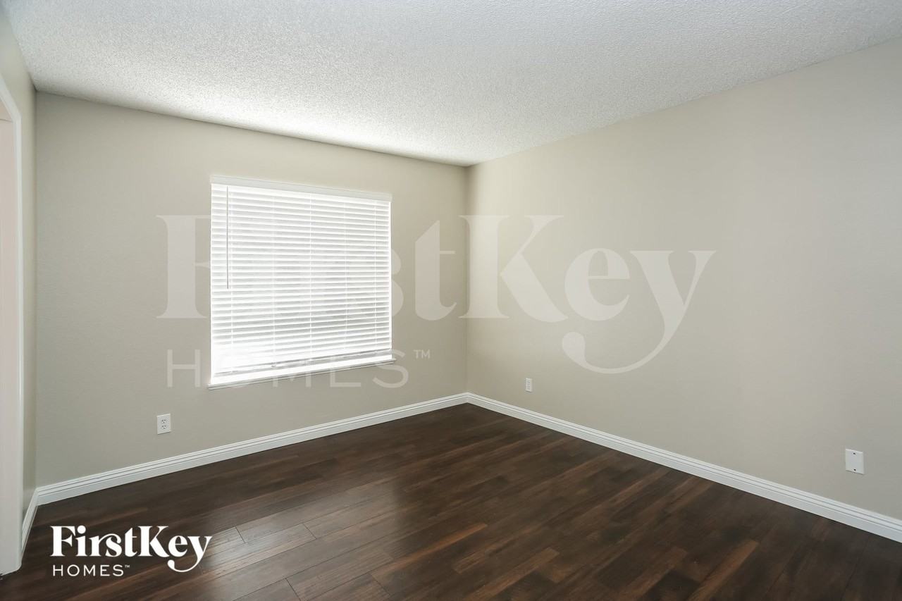 6612 Wheelbarrow Peak Dr - Photo 6 of 15