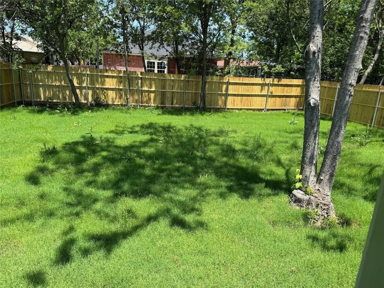 3912 Oneal St - Photo 3 of 18