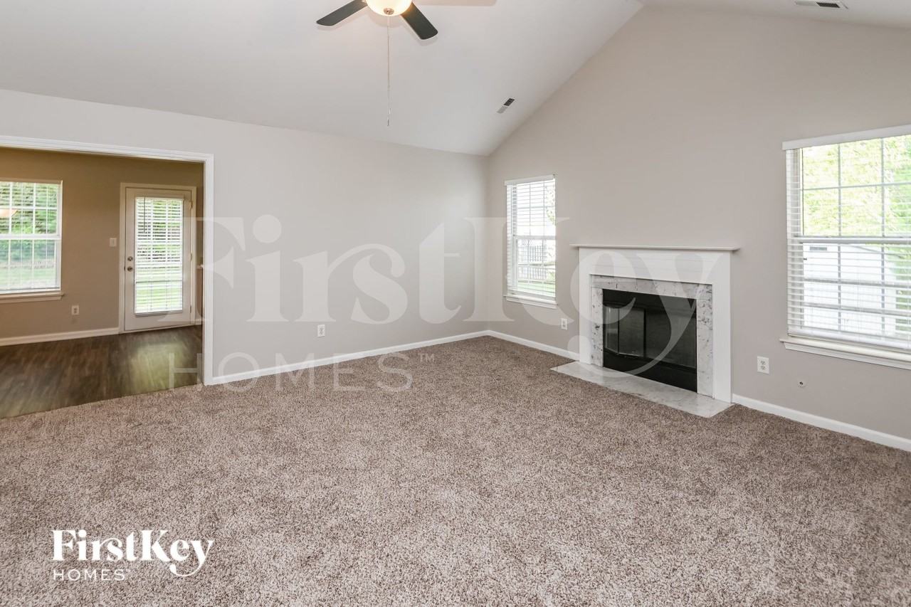 8620 Galena View Dr - Photo 4 of 15