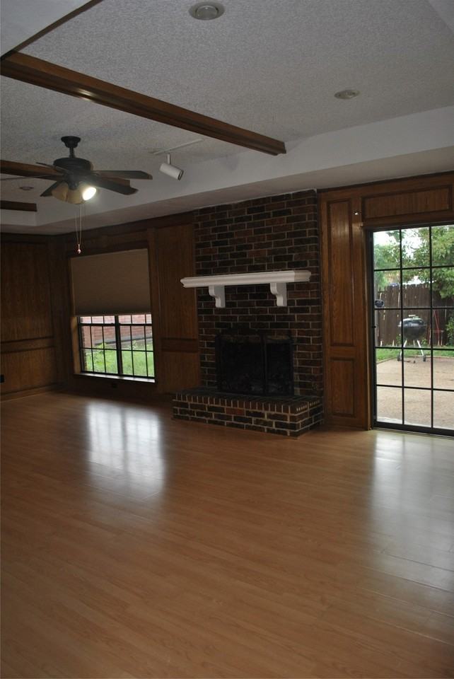 1902 Aspen Dr - Photo 2 of 22