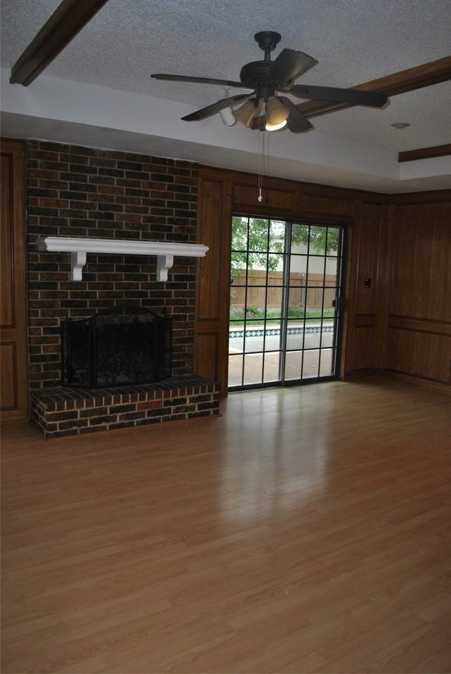 1902 Aspen Dr - Photo 7 of 22
