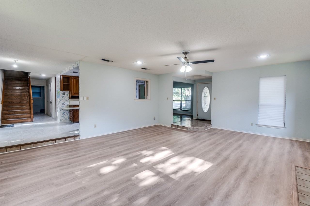 2719 Sunrise Dr - Photo 5 of 23