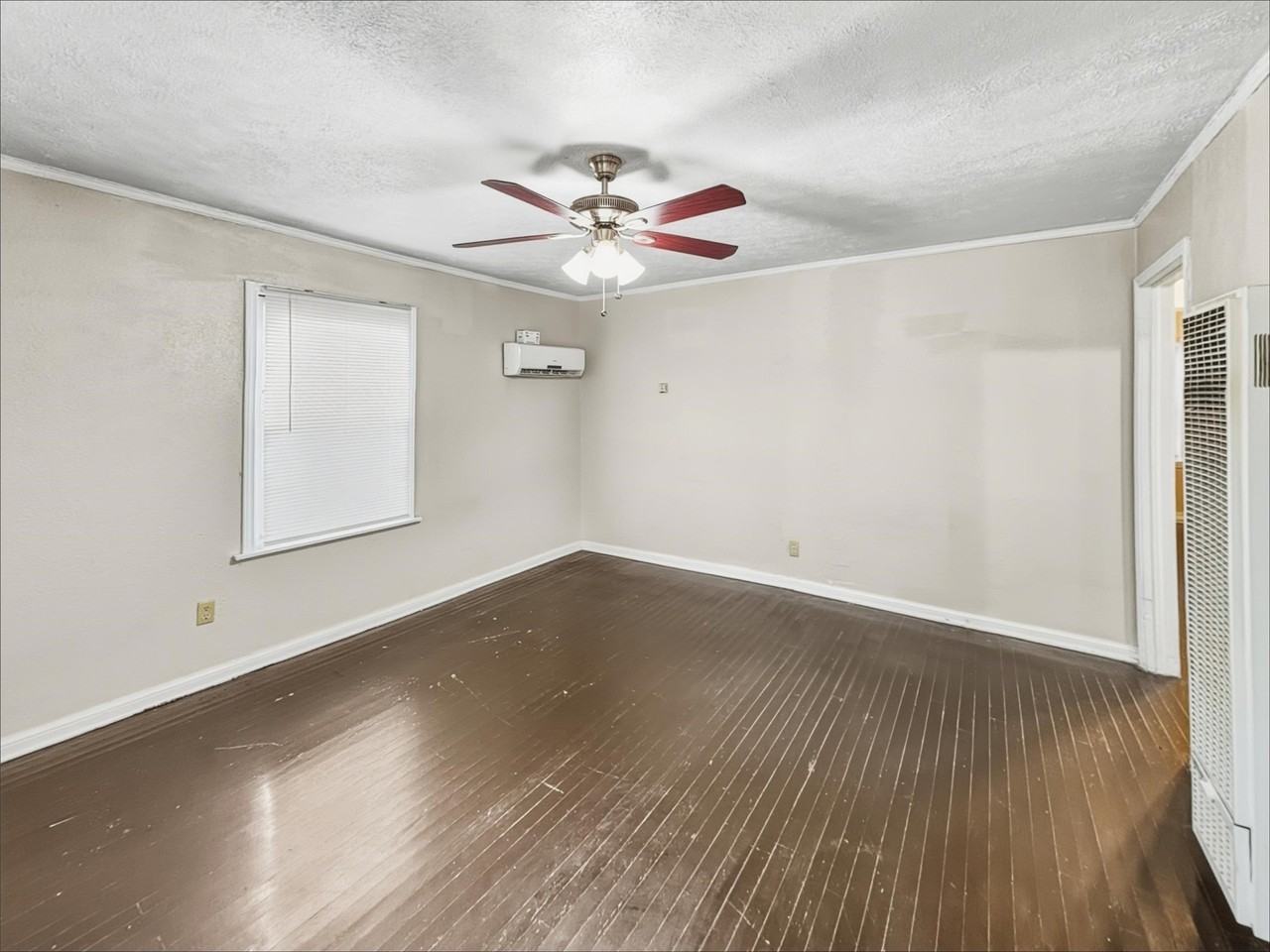 5013 Kessler Rd - Photo 5 of 17
