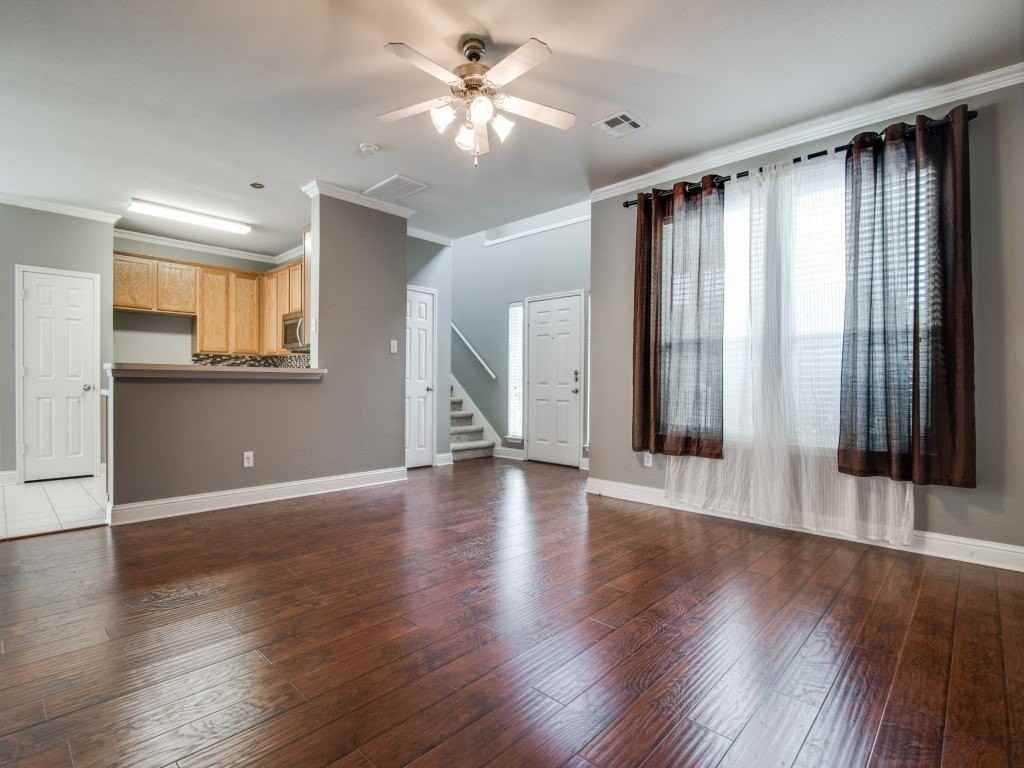10120 Cherry Hill Ln - Photo 7 of 25