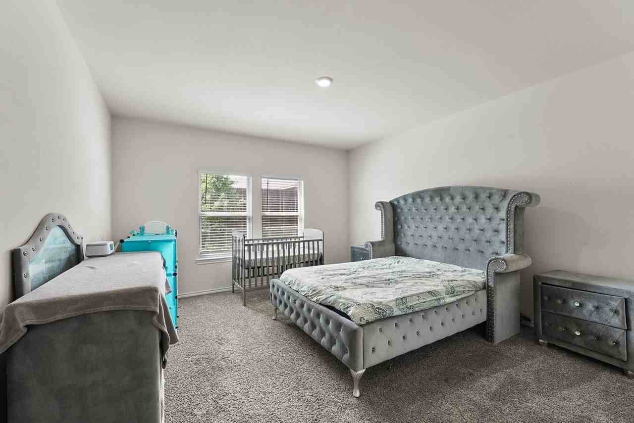 205 Fieldtrail Ln - Photo 6 of 19