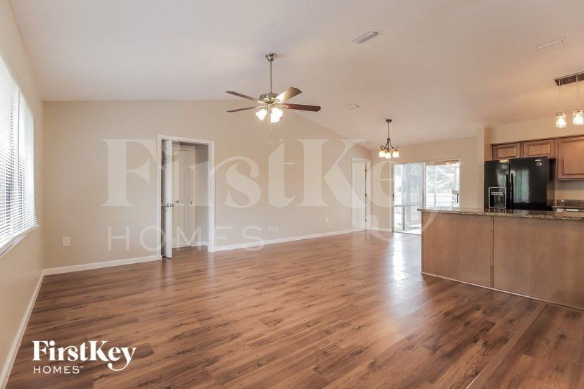 1365 Lech Ave Nw - Photo 2 of 15