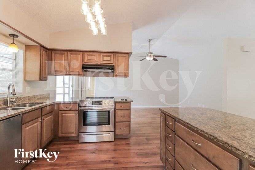1365 Lech Ave Nw - Photo 6 of 15