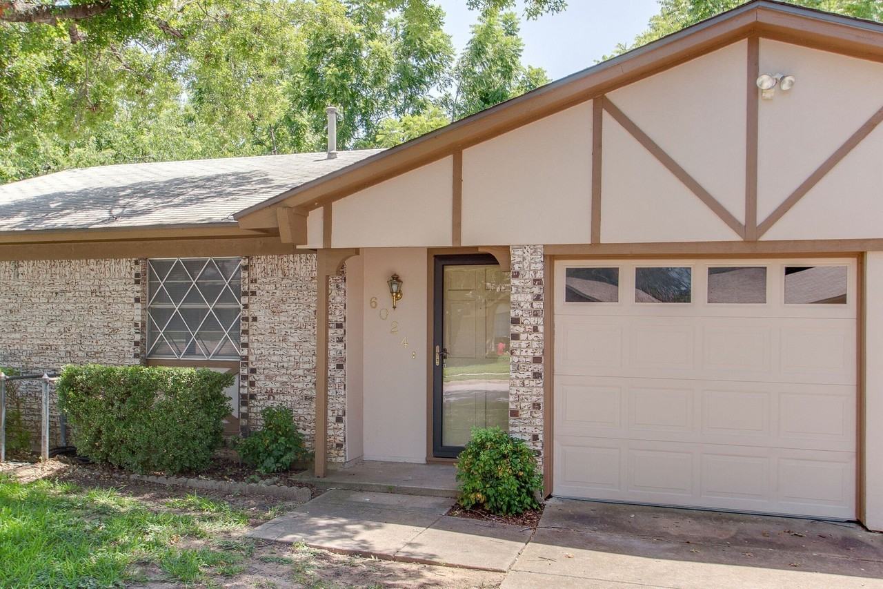 6024 Blueridge Dr - Photo 5 of 29
