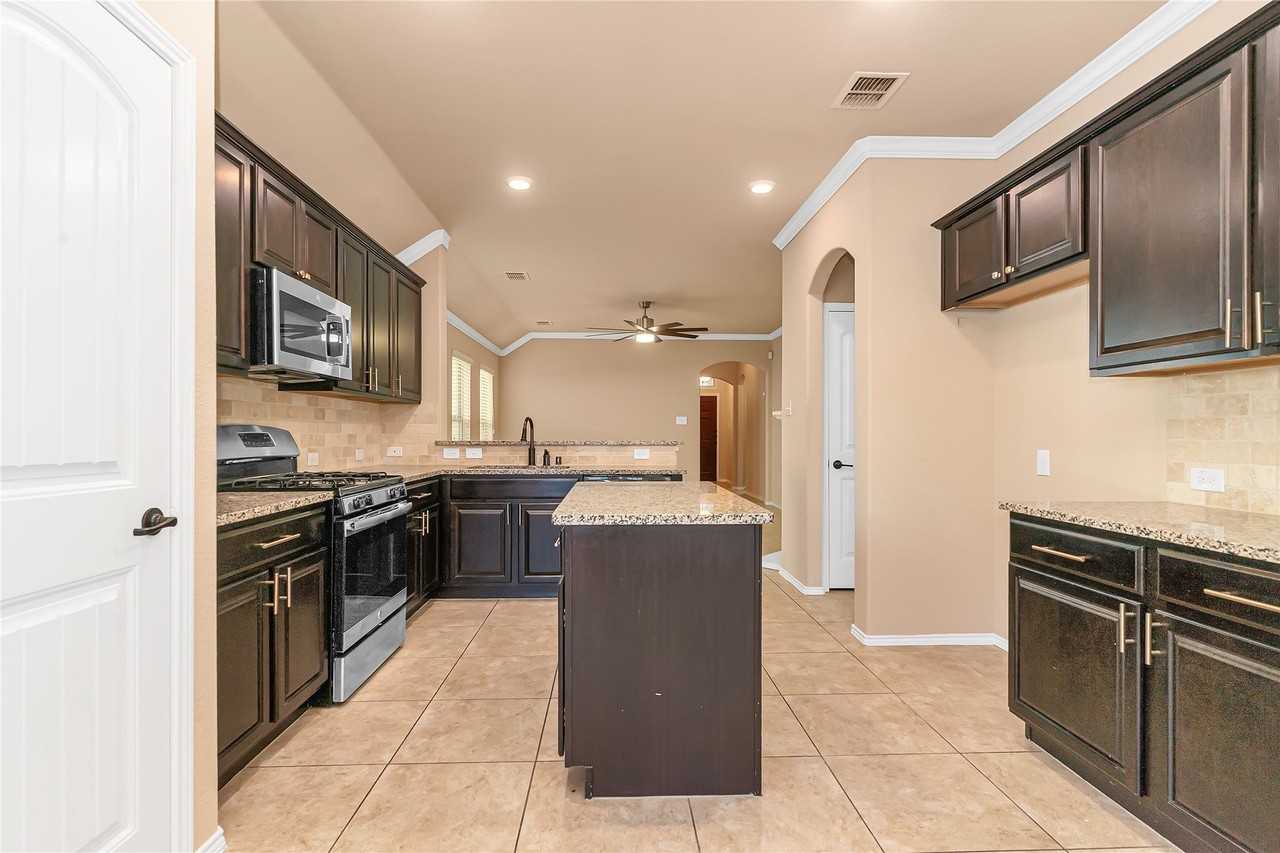 5841 Fir Tree Ln - Photo 3 of 14