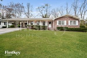 featured image of 788 S Pine St Ne