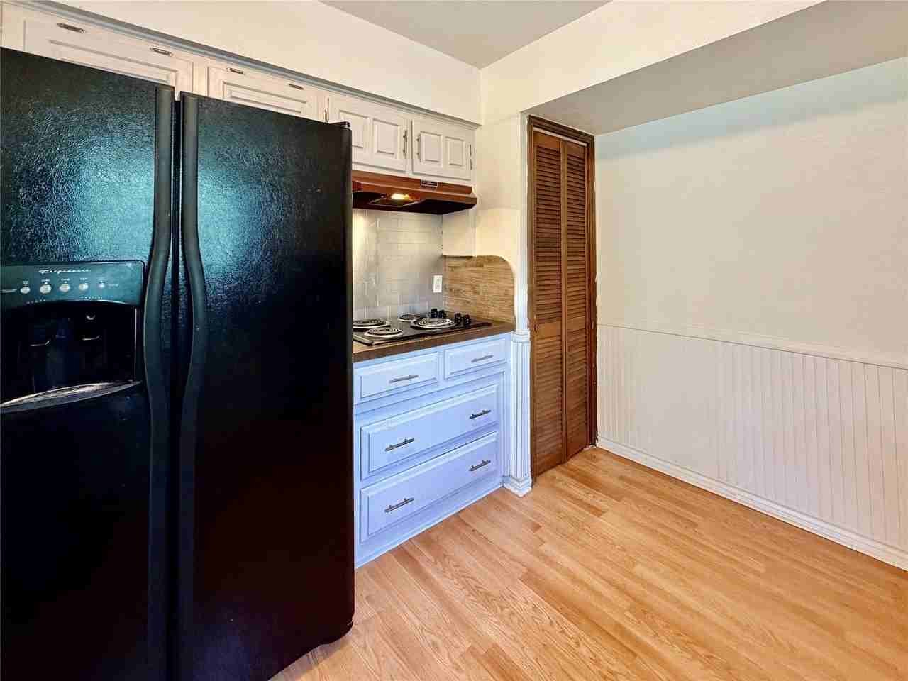 1416 Sandy Creek Dr - Photo 7 of 28