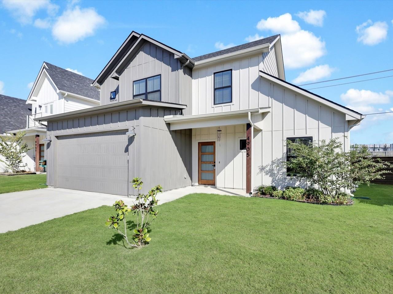 4905 Sweetbay Rd