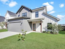 featured image of 4905 Sweetbay Rd