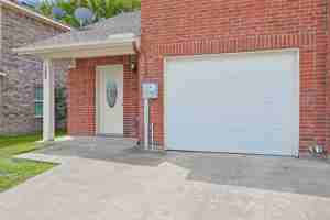 featured image of 819 Parkplace Rdg