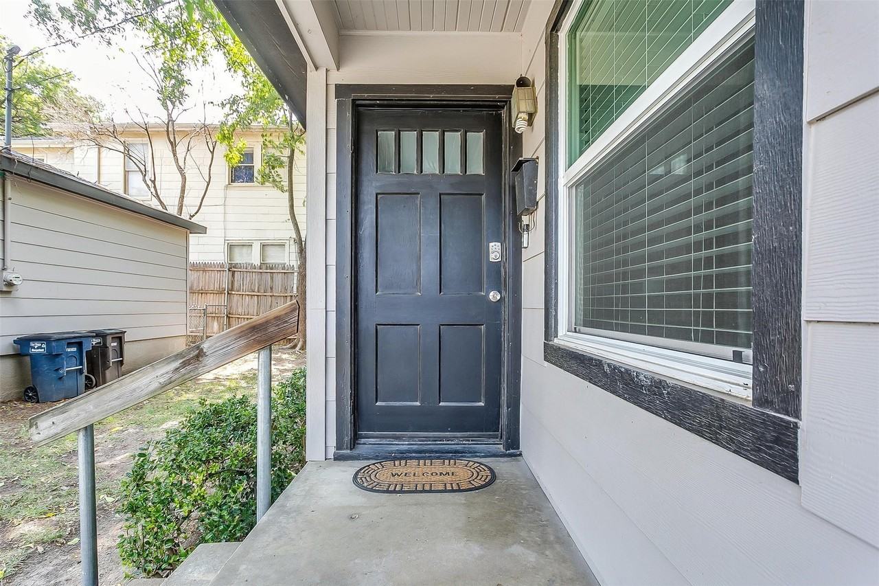 4704 Collinwood Ave - Photo 2 of 26