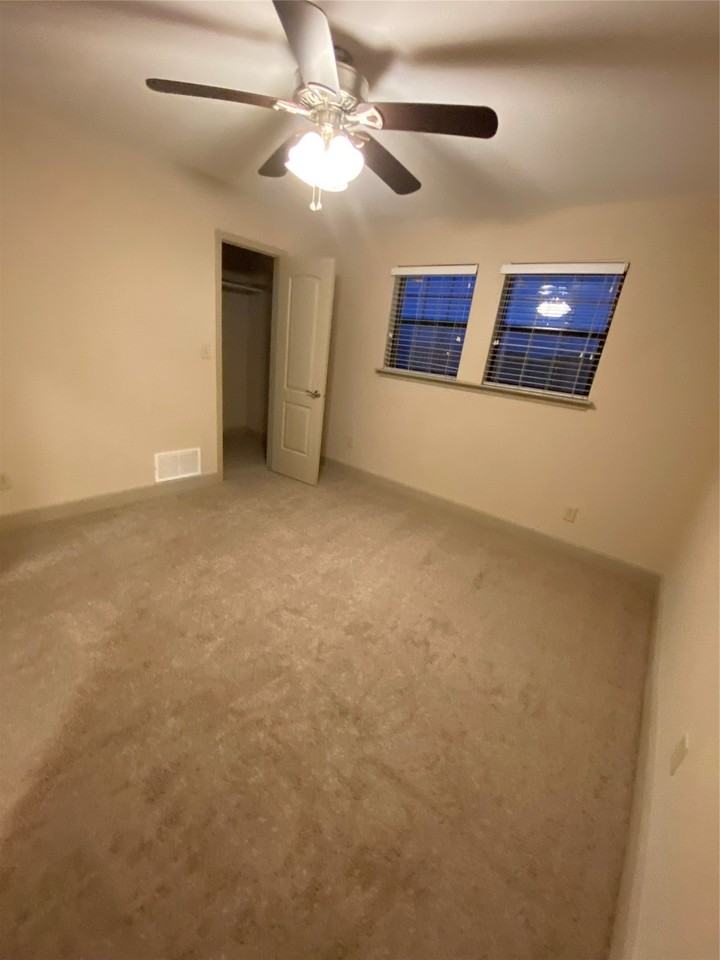 10151 Camelot Dr - Photo 5 of 18