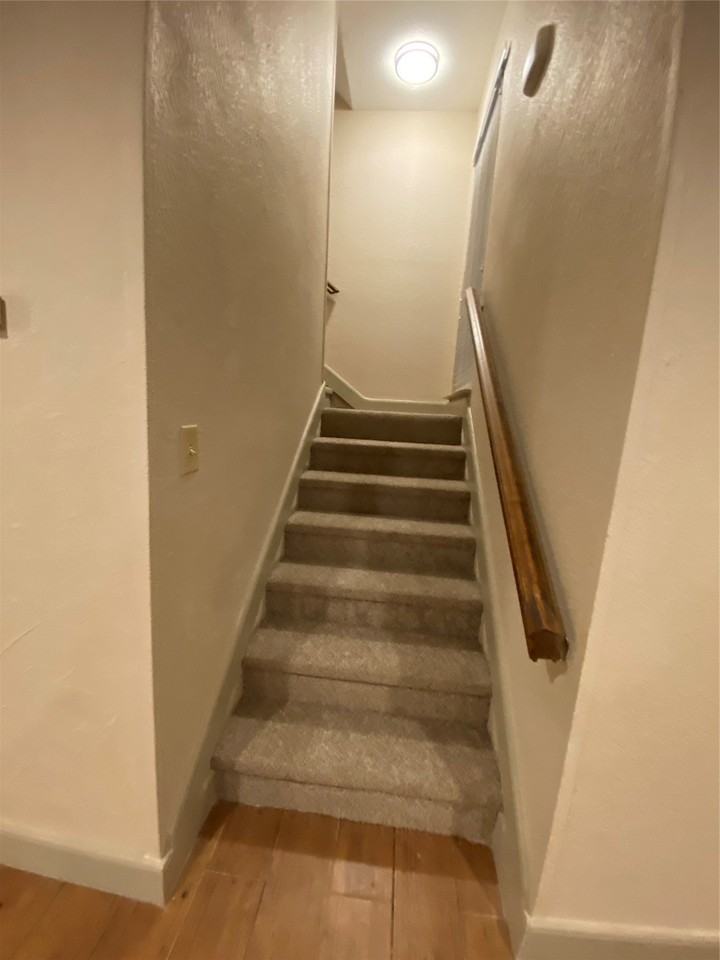 10151 Camelot Dr - Photo 7 of 18