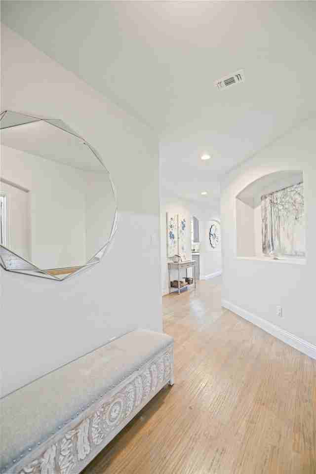 11740 Tuscarora Dr - Photo 5 of 34