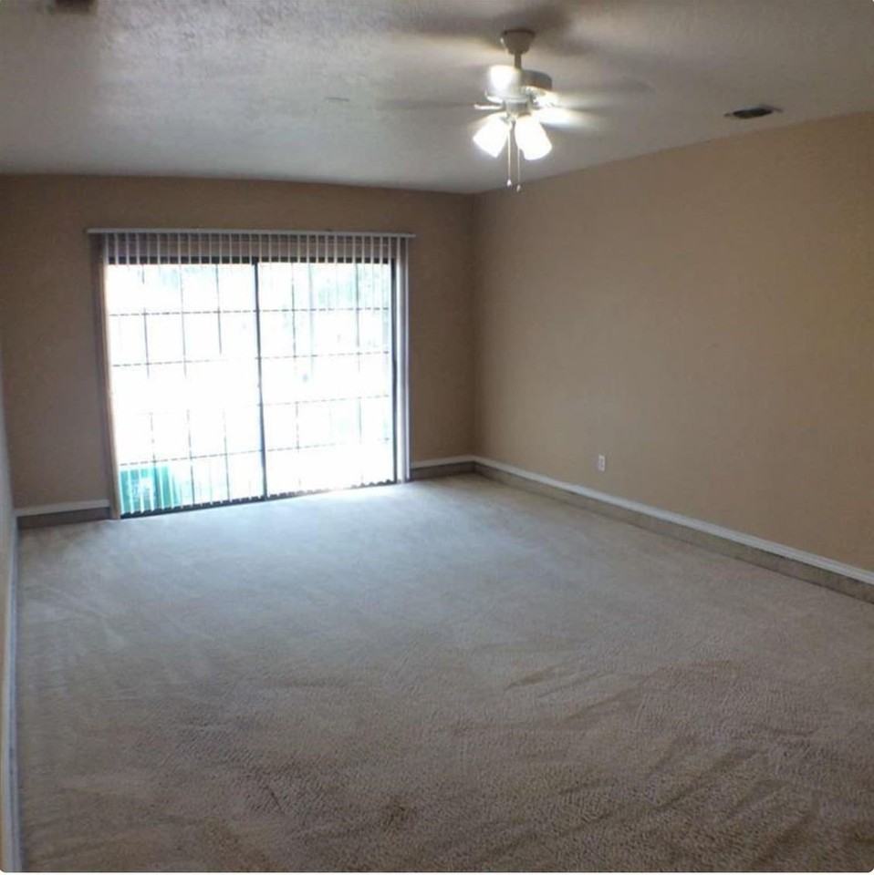 316 Lochridge Dr - Photo 6 of 7