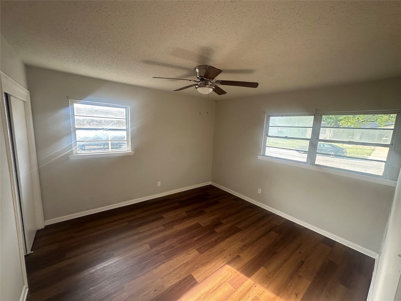2908 Binyon Ave - Photo 6 of 8