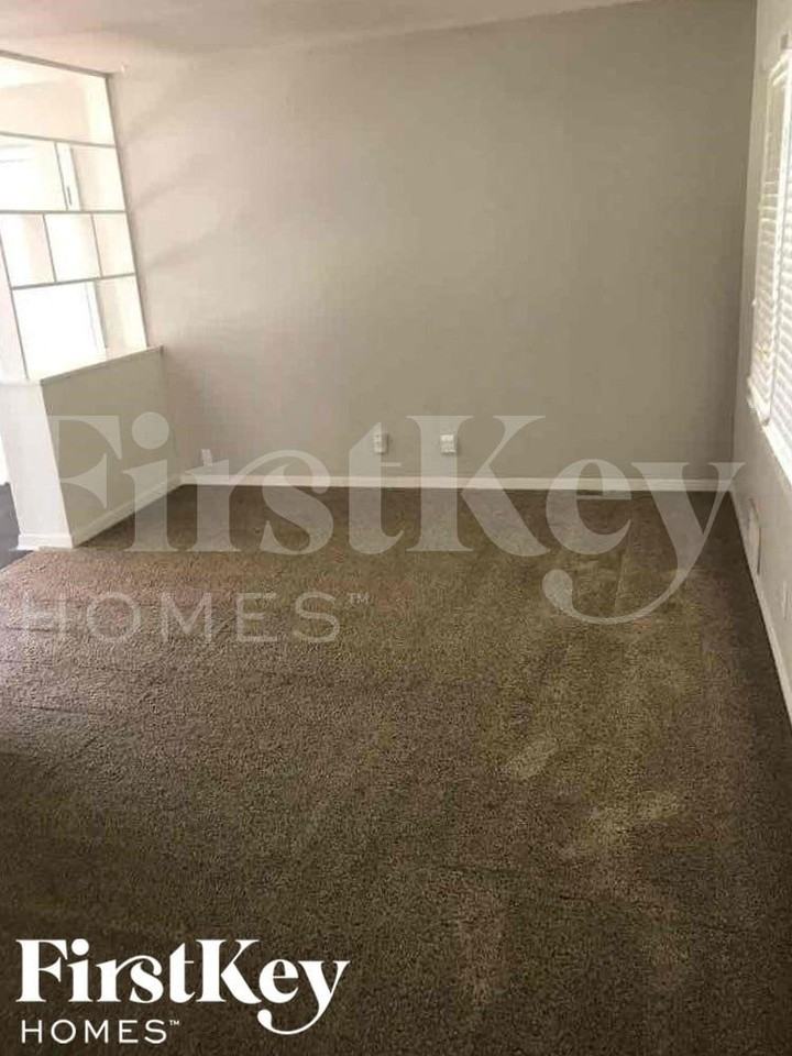 5436 Woodson Rd - Photo 2 of 16