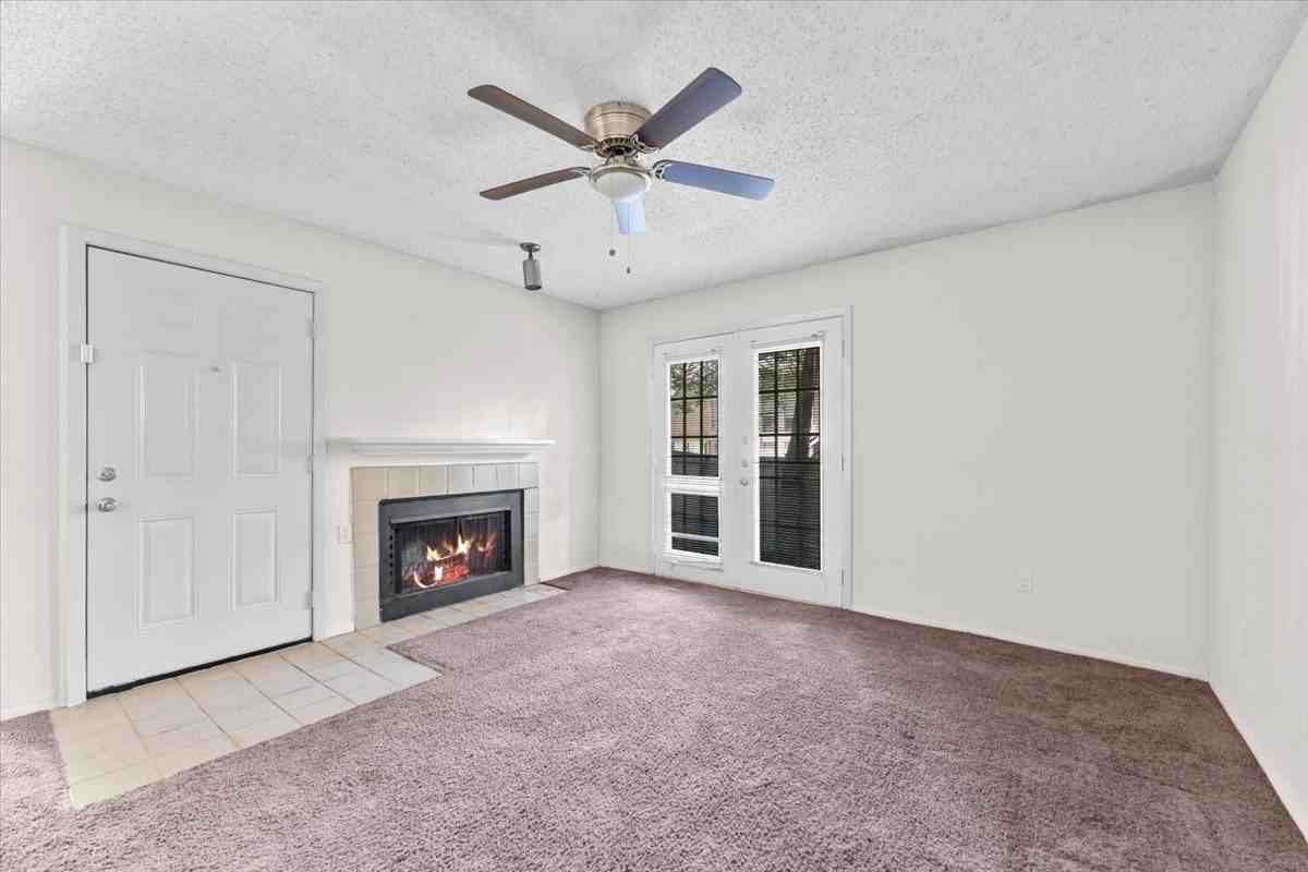 9621 Walnut St #6106 - Photo 4 of 34