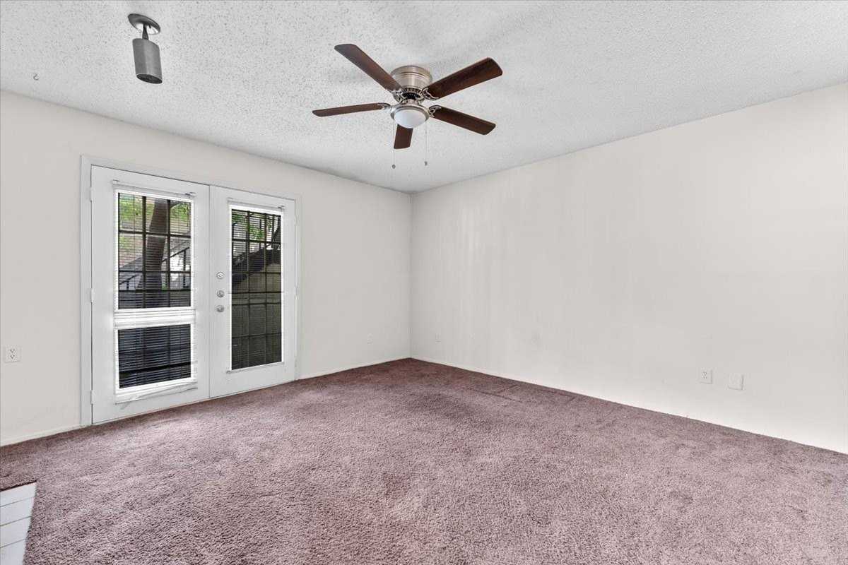 9621 Walnut St #6106 - Photo 5 of 34