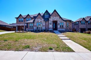 1460 Waterton Dr - Photo 1 of 1