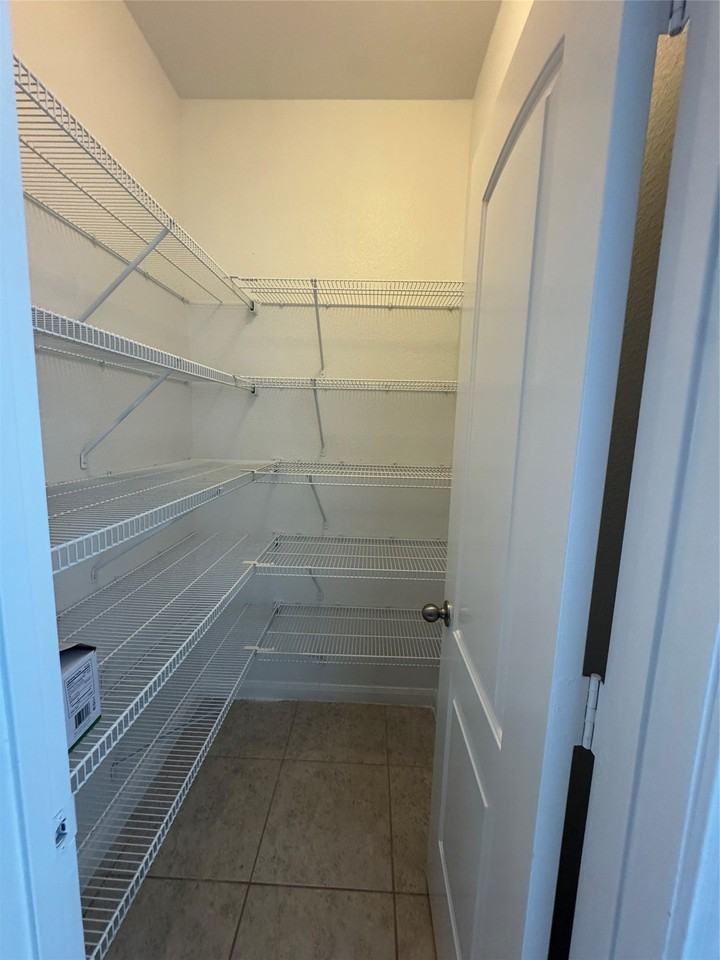 2132 Mulberry Dr - Photo 4 of 19