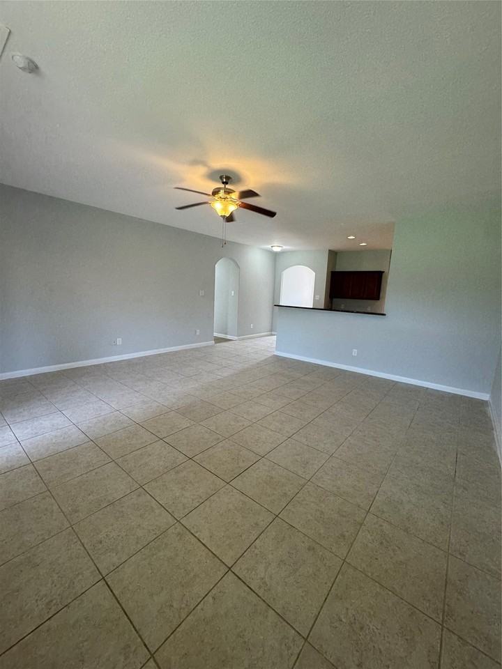 2132 Mulberry Dr - Photo 7 of 19