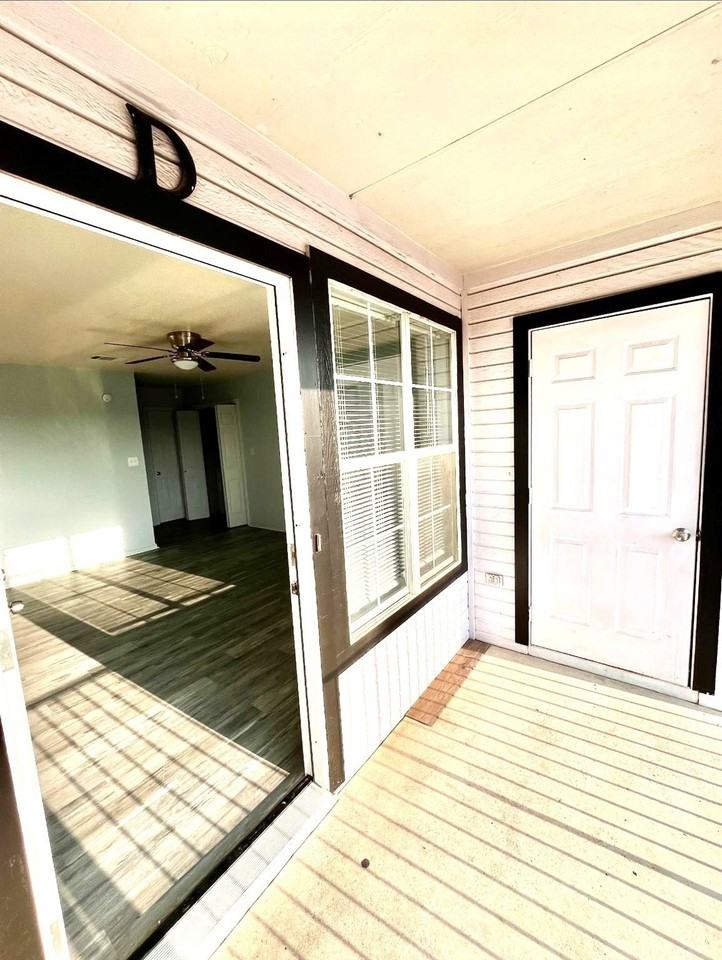 2800 Cantabrian Dr #A - Photo 4 of 13