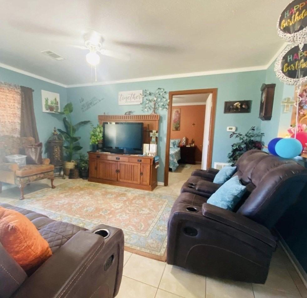 504 Wilson Rd - Photo 2 of 12