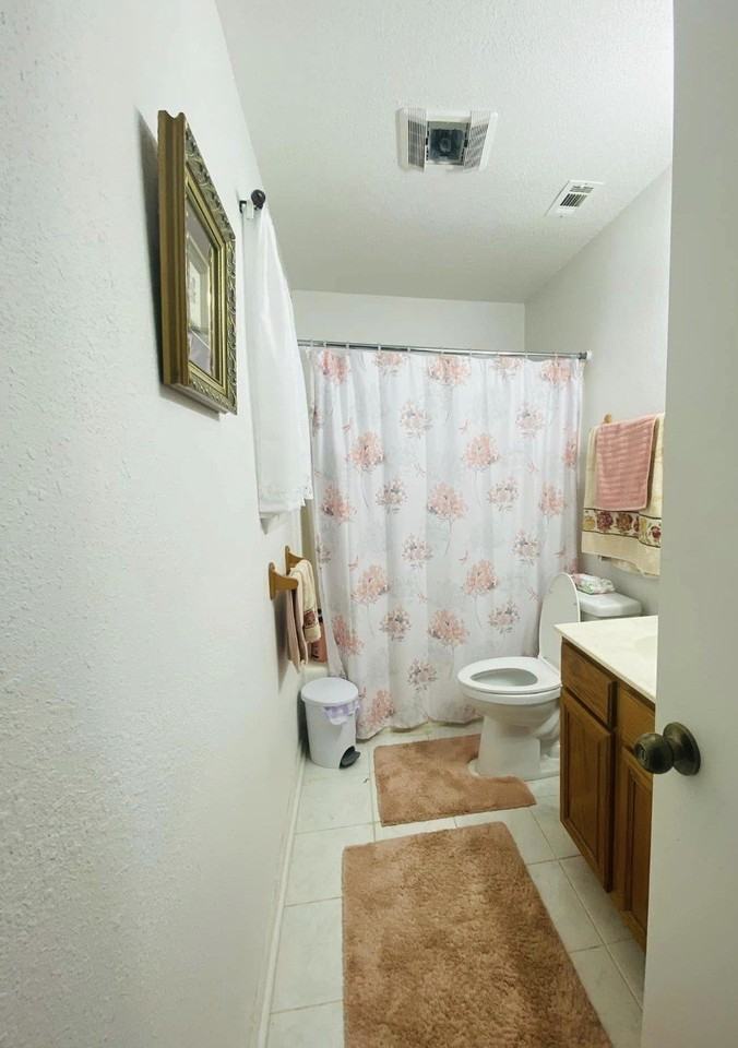 504 Wilson Rd - Photo 5 of 12
