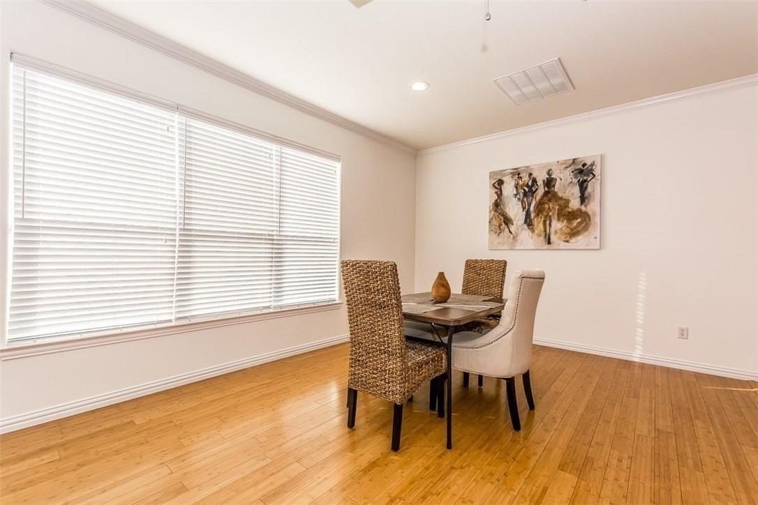 4415 Gennaro St - Photo 5 of 16