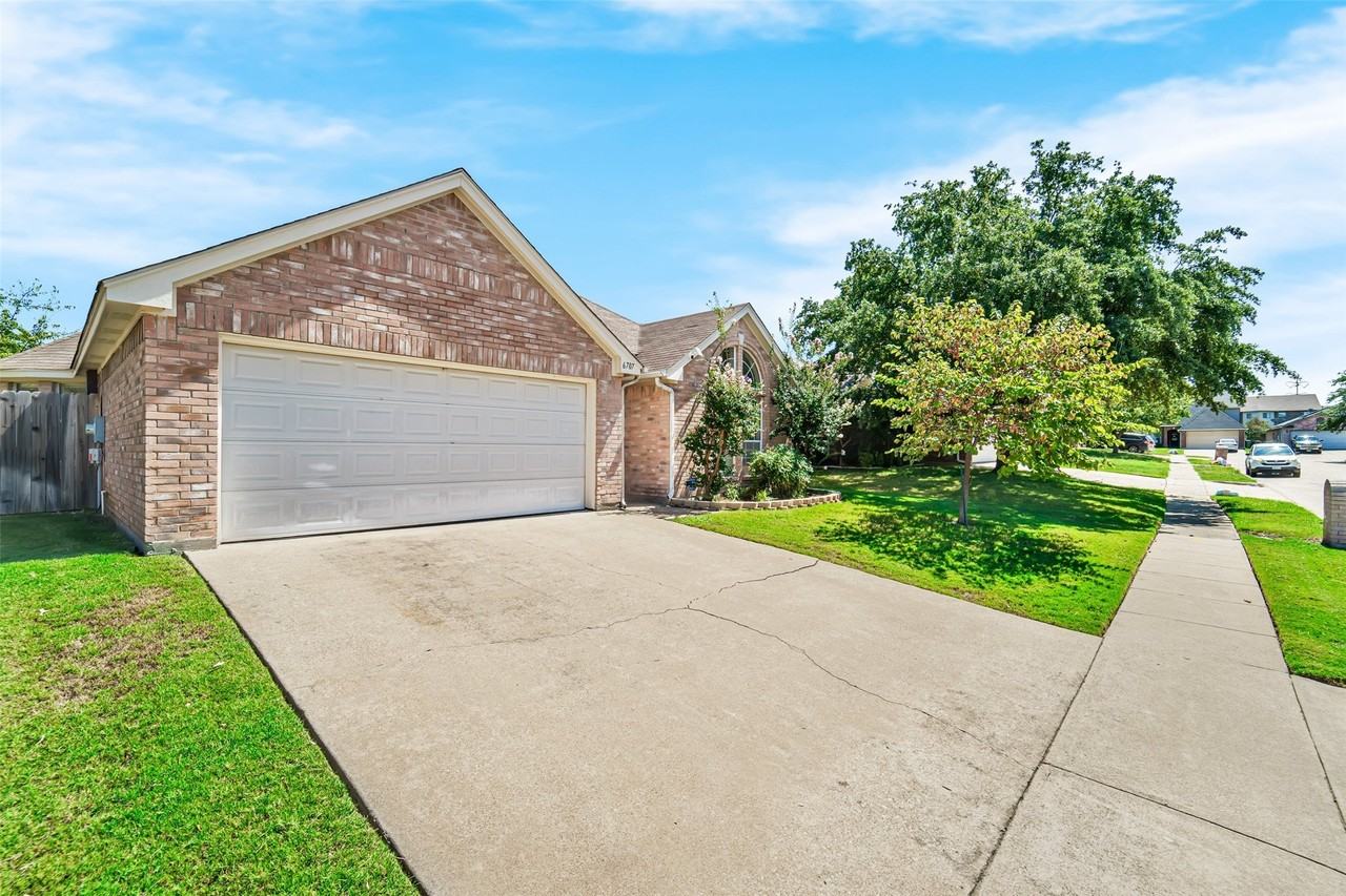 6707 Classen Trl - Photo 2 of 21