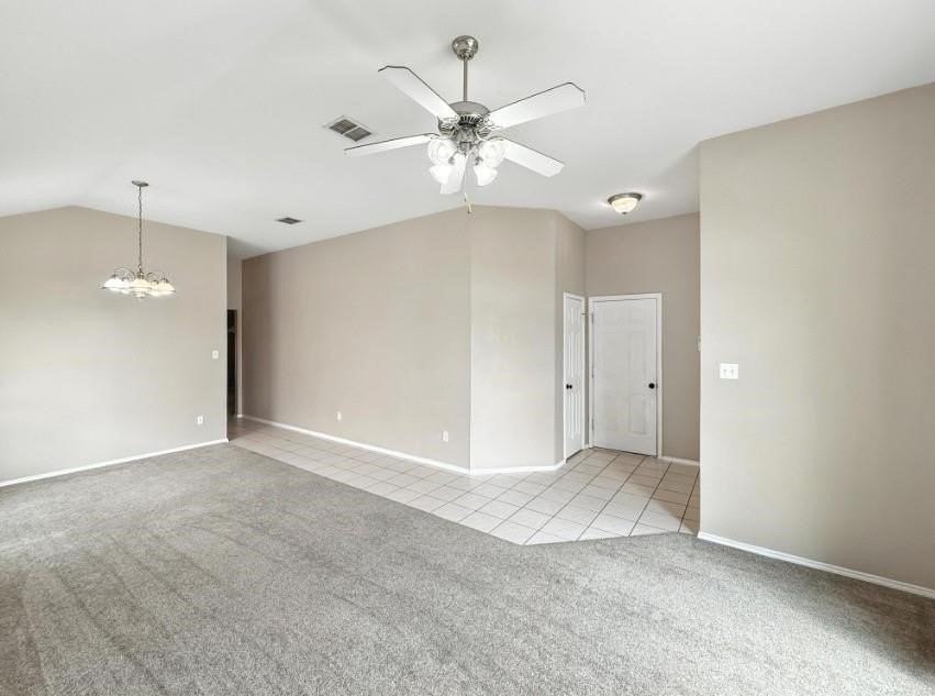 4720 Topaz Ln - Photo 5 of 39