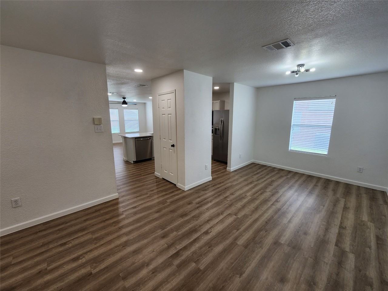 12808 Kingsgate Dr - Photo 7 of 40