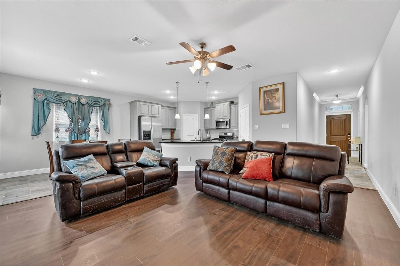 7815 Cottonwood Dr - Photo 5 of 25