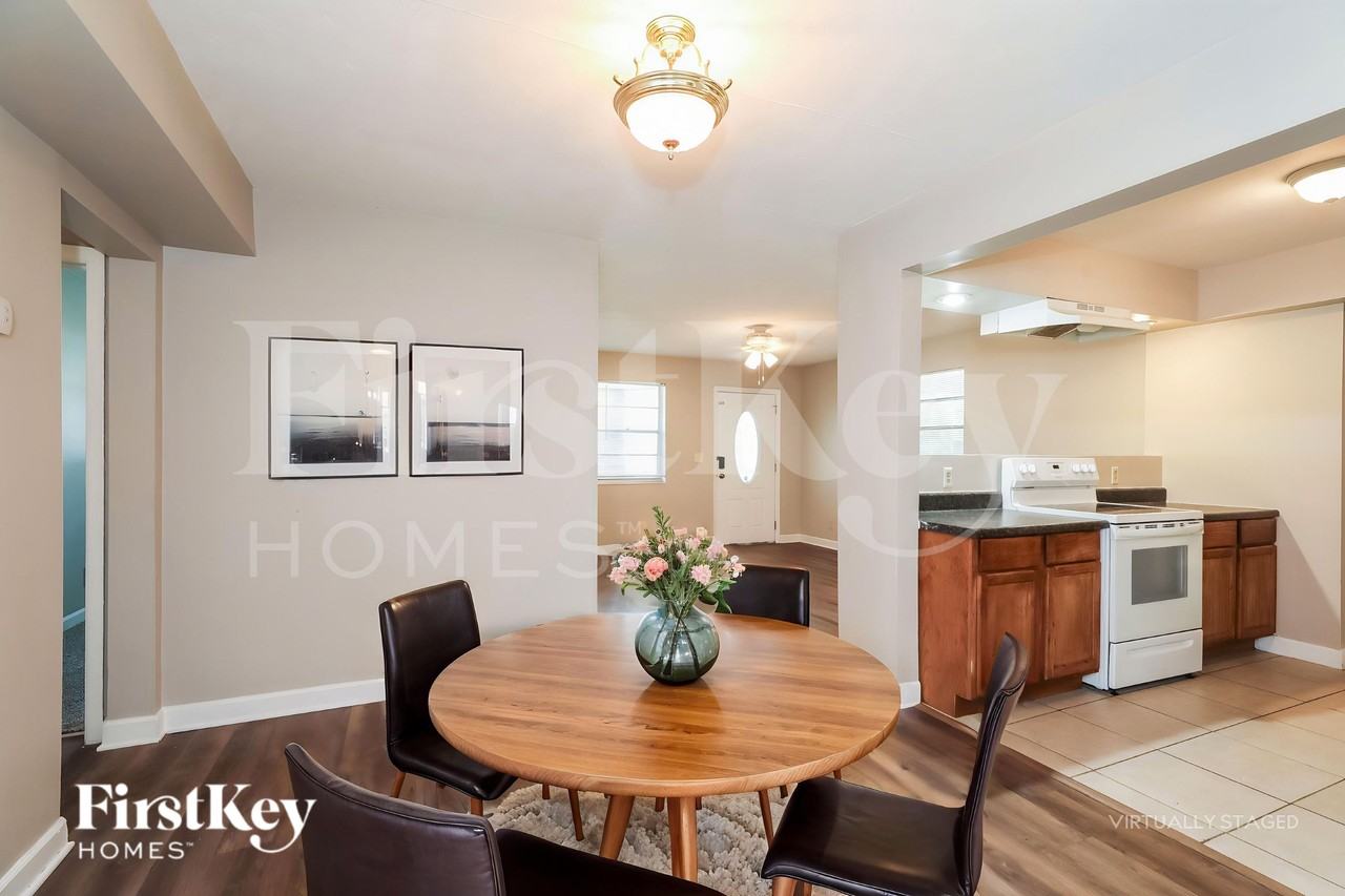 3204 Rogero Rd - Photo 7 of 19