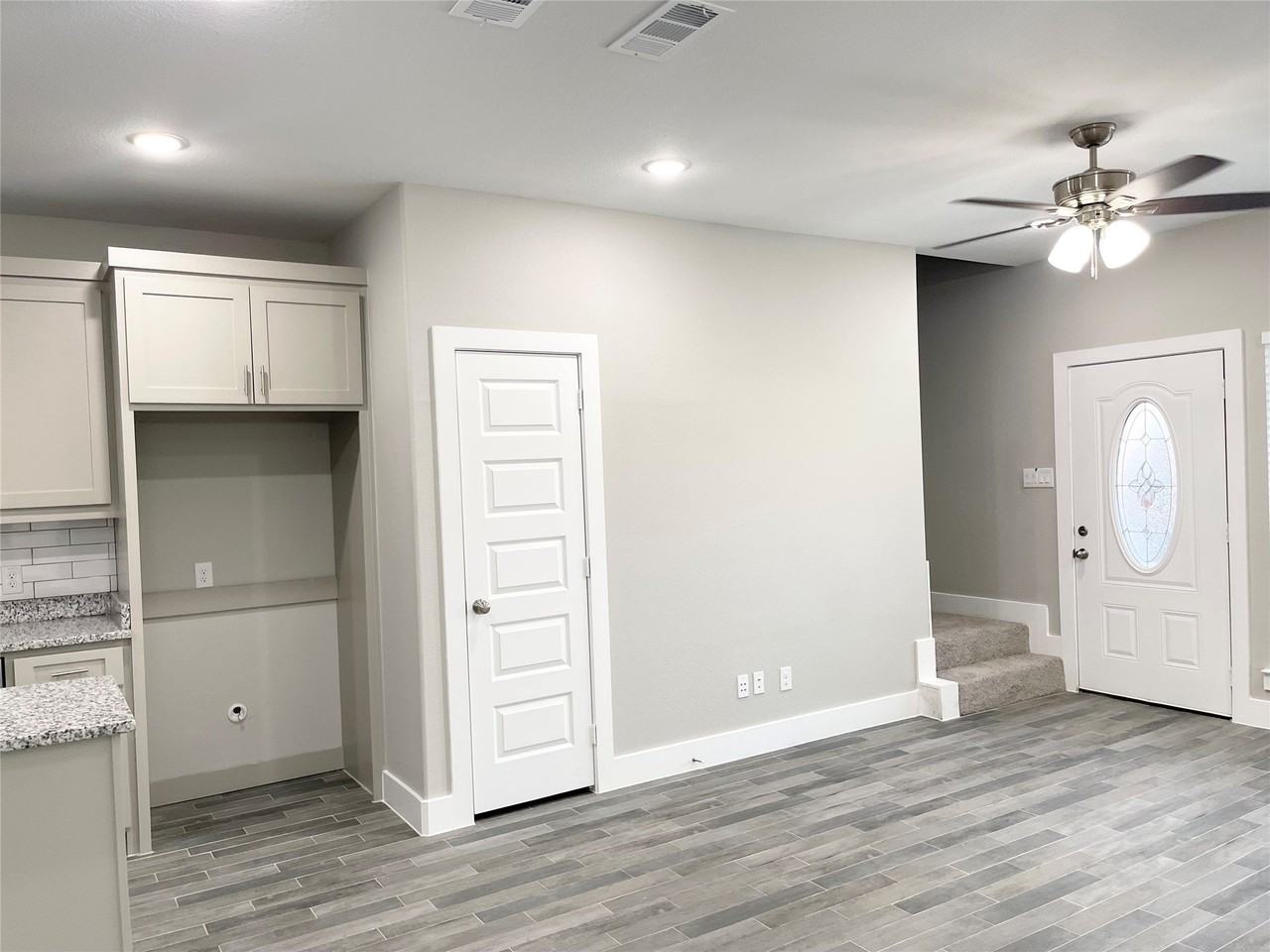4839 Spindrift Psge - Photo 6 of 19
