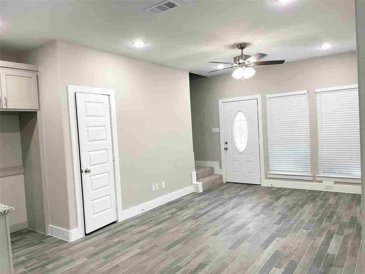 4839 Spindrift Psge - Photo 7 of 19